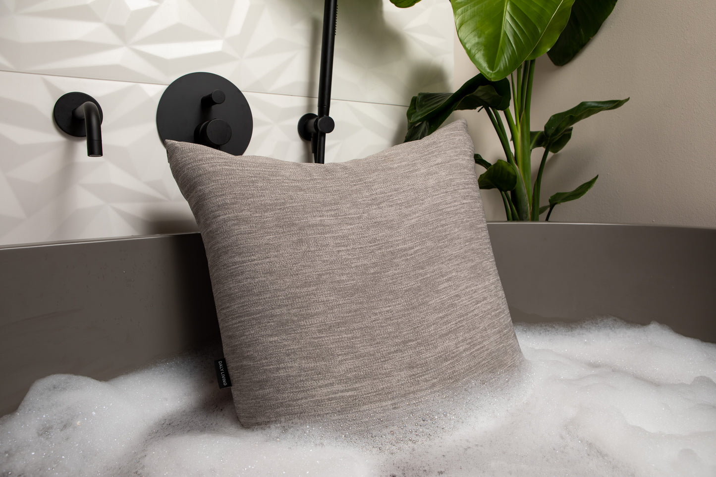 Badewannenkissen Hellgrau